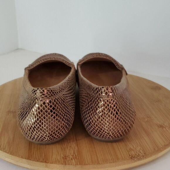 Vionic Women's Larrun Leather Snake Print Loafers Size 10 - Picture 4 of 6